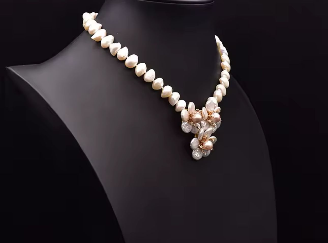Natural Pearl With Flowers Design Necklace