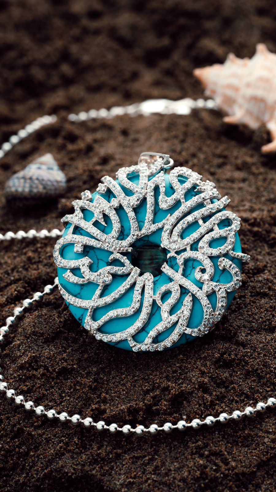 Donut Turquoise Stone With Silver Design Necklace