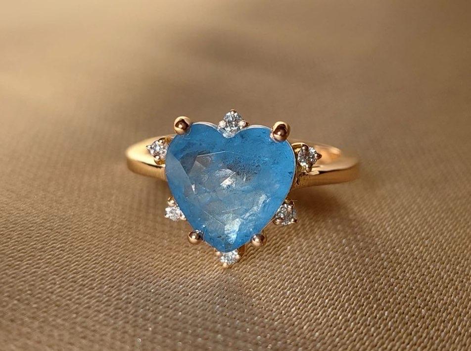 Gold Paraiba Stone Ring