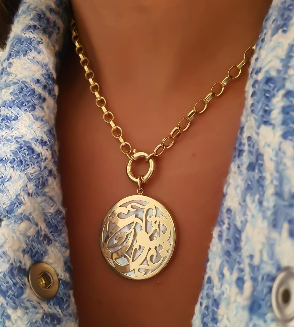 Gold Name Design with Mother of Pearl Necklace