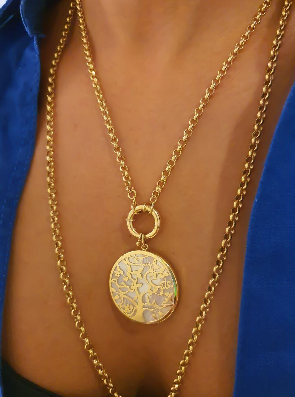 2⚪️Gold Tree Family Design with Mother of Pearl Necklace