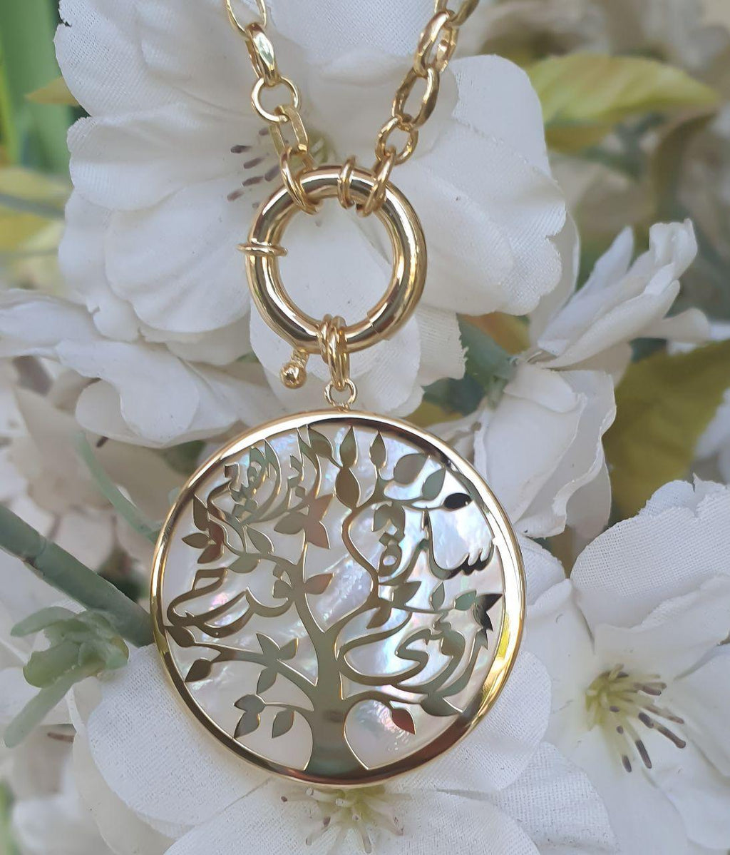 2⚪️Gold Tree Family Design with Mother of Pearl Necklace