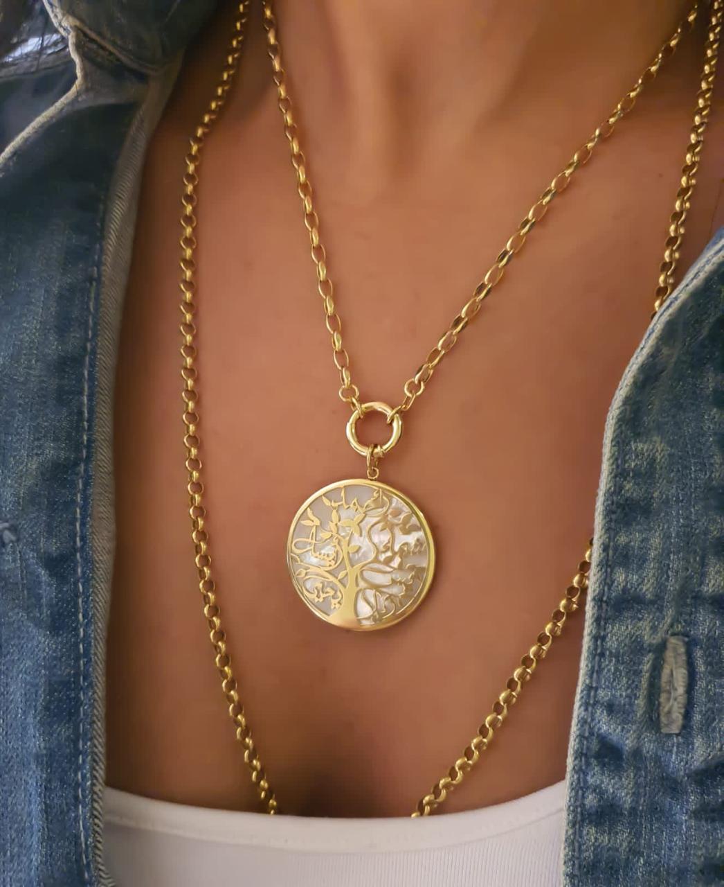 2⚪️Gold Tree Family Design with Mother of Pearl Necklace