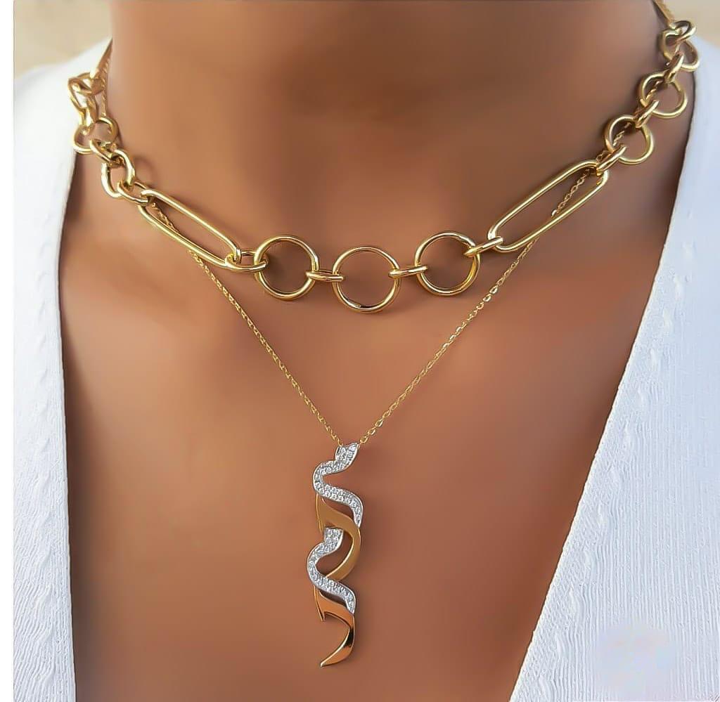 Gold Name Vertical Design Necklace