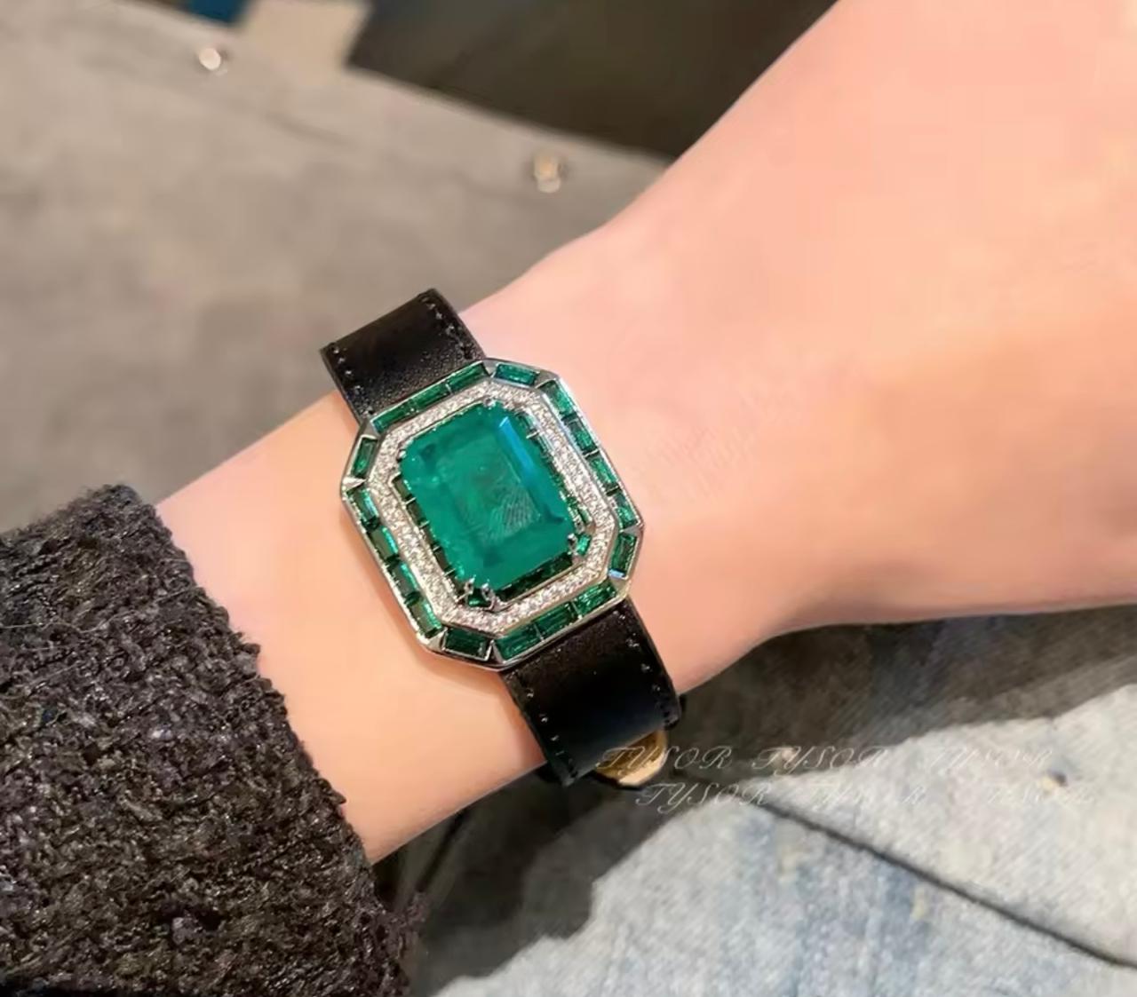 Emerald Natural Stone With Italian Silver and Leather Design Bracelet