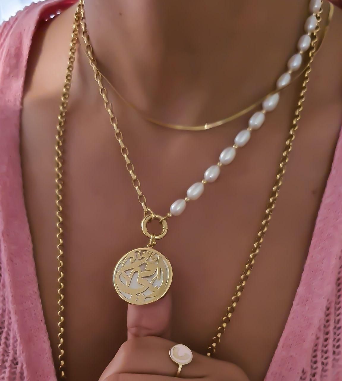 Gold (أمي ) Design with Mother of Pearl Necklace