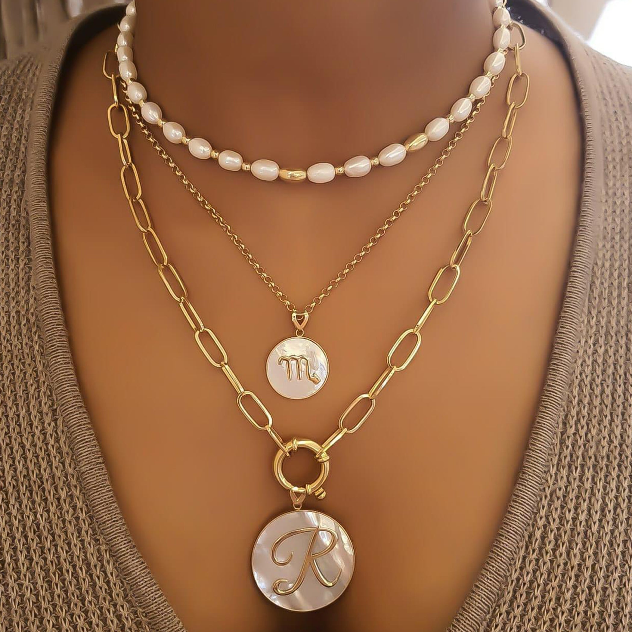 Gold With Natural Pearl Choker